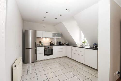 Küche 1 OG - 6 Zimmer Mehrfamilienhaus, Wohnhaus zum Kaufen in Mainz