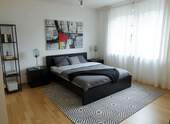 Schlafzimmer Eltern EG - 
