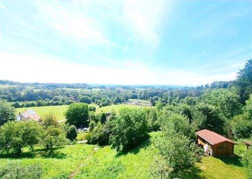 Bild1 - Hochwertige Dachgeschoss-Wohnung mit Penthouse-Charakter und freiem Alpenblick