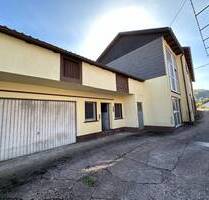 TOP Gelegenheit! 2 Häuser mit riesigem Grundstück in ruhiger Lage nähe Pirmasens - Eppenbrunn