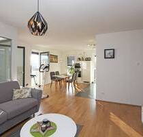 Helle, möblierte 2,5-Zimmer Wohnung mit Loggia und TG-Stellplatz - München Ramersdorf-Perlach