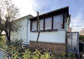 Hausansicht - Gemütliches Haus im Bungalowstil auf großem Grundstück