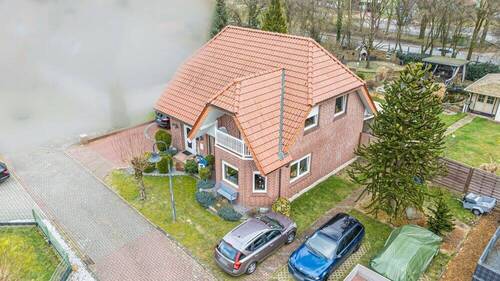 Seitansicht - 5 Zimmer Einfamilienhaus zum Kaufen in Niederlangen