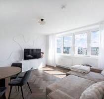 Moderne Wohnung mit Weitblick über die Dächer Berlins