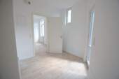 Flur - 2 Zimmer Etagenwohnung in Heide