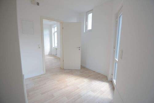 Flur - 2 Zimmer Etagenwohnung in Heide
