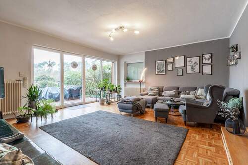 Wohnzimmer - EG - 6 Zimmer Einfamilienhaus zum Kaufen in Nienhagen