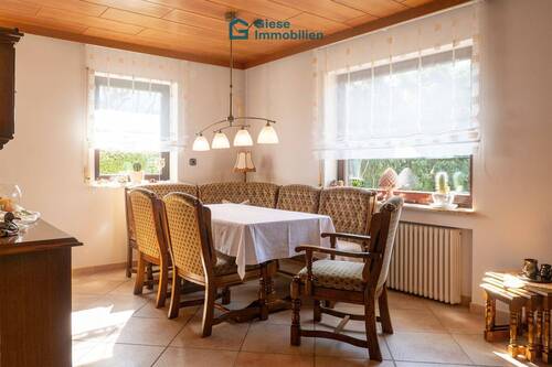 Esszimmer - Mehrfamilienhaus, Wohnhaus mit 200,00 m² in Lichtenstein zum Kaufen