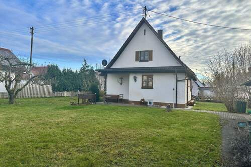 Grundstück Südseite mit Altbestand - Grundstück zum Kaufen in Untermeitingen