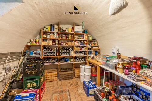 Gewölbekeller mit Charme – perfekt für Weinliebhaber oder kreative Nutzungsideen. - 