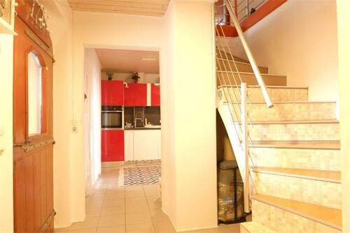 EG- Treppenaufgang - 