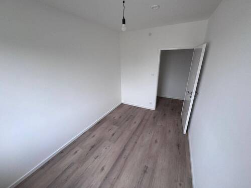 halbe Zimmer (2).jpg - 