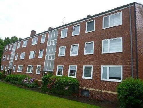 Hausansicht.jpg - Frisch sanierte drei Zimmer in Harburg!