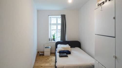 Arbeitszimmer-2.jpg - 