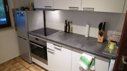 Einbauküche mit Kühlschrank - 
