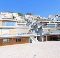 Topmoderne Dachterrassenwohnung mit Einbauküche! - Altdorf