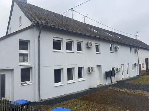 Bild 2 - 2 Zimmer Mehrfamilienhaus, Wohnhaus zum Kaufen in Mandern