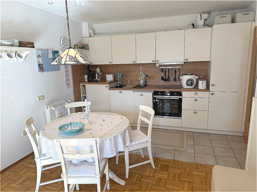 Essbereich und Küche - 