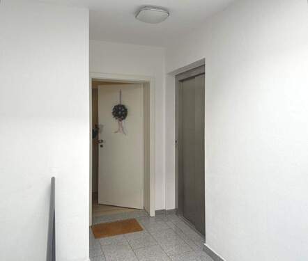 Top Floor mit Aufzug - Penthouse-Feeling - Top Floor mit Aufzug - Preis auf Anfrage