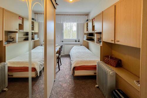 Schlafzimmer 02 - 