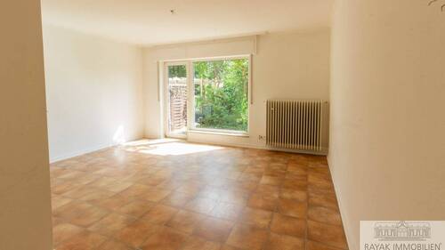 Wohn und Eszimmer - 