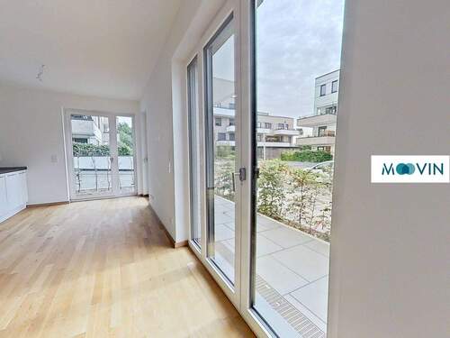 Blick auf die Terrasse - 3 Zimmer Etagenwohnung in Wolfsburg