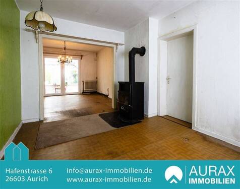 Kamin- / Wohnzimmer - 