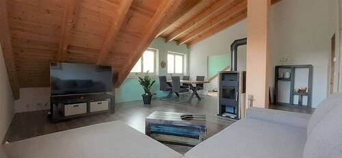 Wohnzimmer (Obergeschoss) - 8 Zimmer Einfamilienhaus zum Kaufen in Cottbus