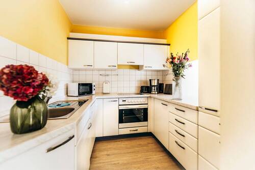 EBK - Etagenwohnung mit 76,00 m&sup2; in Kühlungsborn zum Kaufen