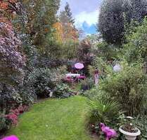 Reserviert! Helle 2,5-Zi-Gartenwohnung mit Hobbyraum & 2 Stellplätzen in Bubenreuth