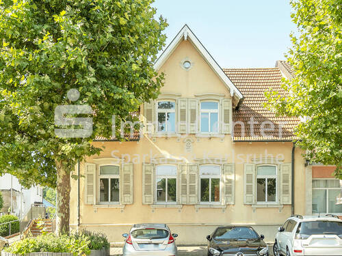 Ansicht - Charmante, repräsentative Liegenschaft mit zeitgemäßem Anbau und großzügigem Grundstück
