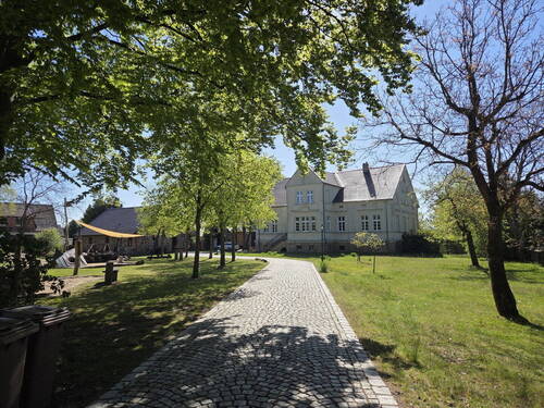 Kirchengemeindehaus - 