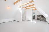 Schlafbereich mit offenem Bad - 