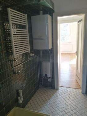 Bad mit Blick zum Flur - 