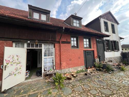 Haus Hofansicht - 4 Zimmer Einfamilienhaus in Roxheim