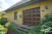 Eingangsbereich - 5 Zimmer Mehrfamilienhaus, Wohnhaus zum Kaufen in Beverstedt