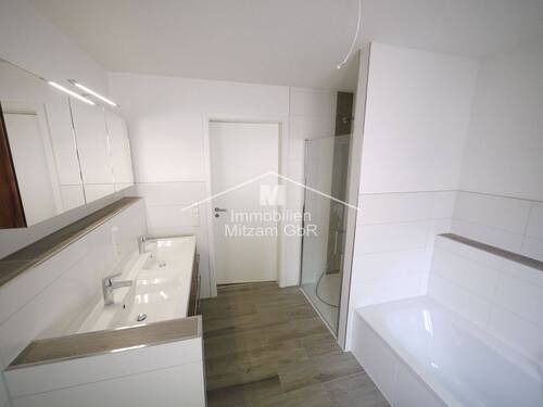 Badansicht 1 - 