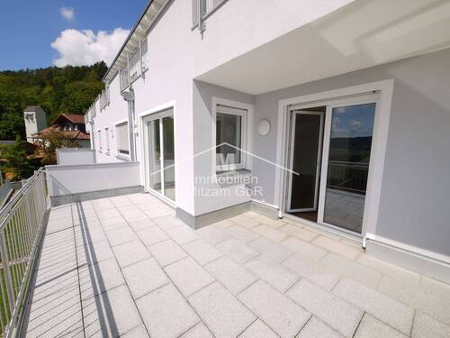 Balkon - 3 Zimmer Etagenwohnung zur Miete in Beilngries