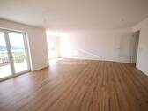 Wohnbereich 3 - Etagenwohnung mit 113,80 m&sup2; in Beilngries zur Miete