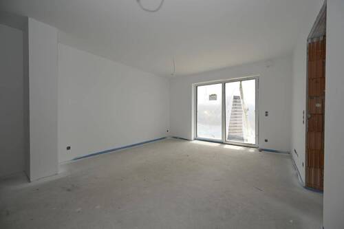 Helles Wohn- u. Esszimmer - 