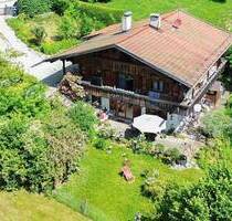 Modernisiertes Holzhaus im Landhausstil zwischen dem Starnberger See und den Osterseen - Seeshaupt