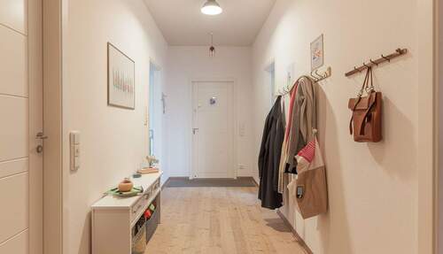 Flur - 1 Zimmer Etagenwohnung in Leipzig