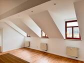 Wohnzimmer - 1 Zimmer Etagenwohnung in Chemnitz / Kaßberg