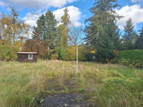 Auf dem Grundstück - 3 Zimmer Doppelhaushälfte in Strausberg