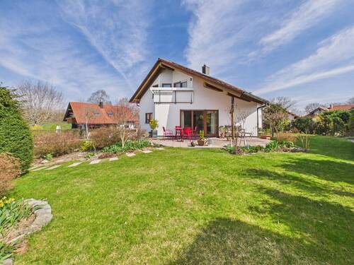 Ansicht - Gepflegtes Einfamilienhaus in ruhiger Lage!