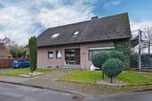 Straßenansicht - 7 Zimmer Einfamilienhaus zum Kaufen in Wettringen