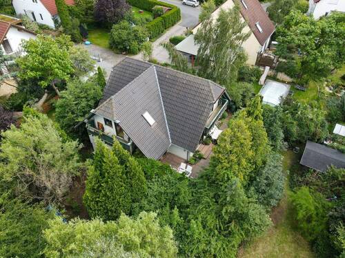 Drohnenansicht - Einfamilienhaus mit 175,00 m² in Dresden zum Kaufen