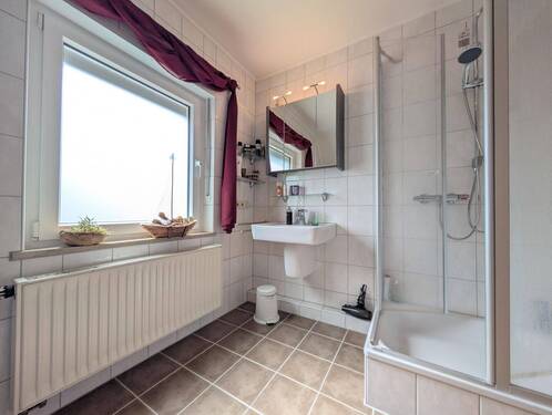 Badezimmer OG Haus 2 - 