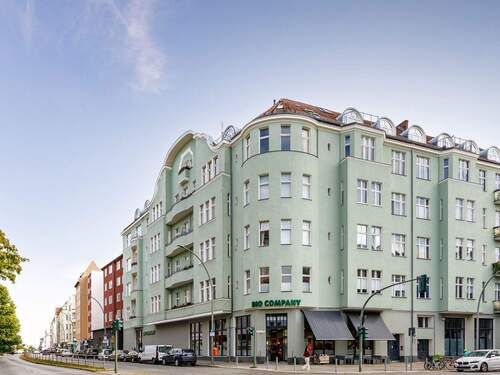 Urban Grandezza - Urban Grandezza - Herrschaftliche Altbauwohnung mit Einliegerbereich fußläufig zum Bayerischen Platz