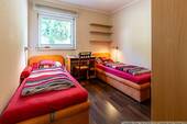 Schlafzimmer 2 - 